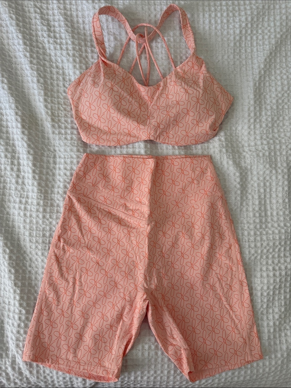 Women’s Peach Patterned High-Waist Bike Shorts